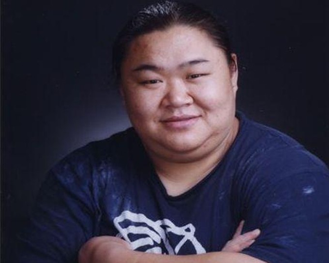 举重冠军退役后工作是什么_退役举重冠军都有谁_退役举重冠军工作后是干什么的