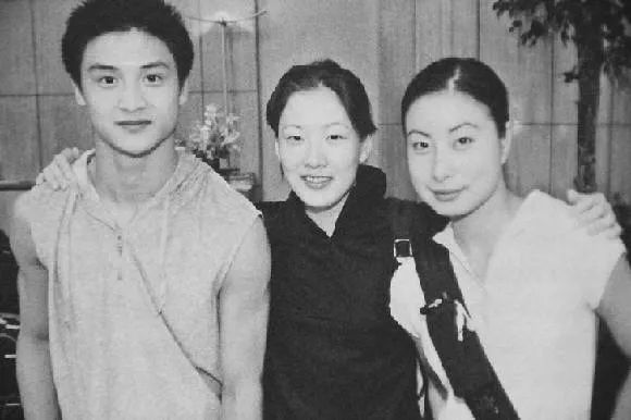保定游泳奥运冠军女人是谁_游泳奥运冠军女保定人是谁_保定游泳奥运冠军女人是哪位