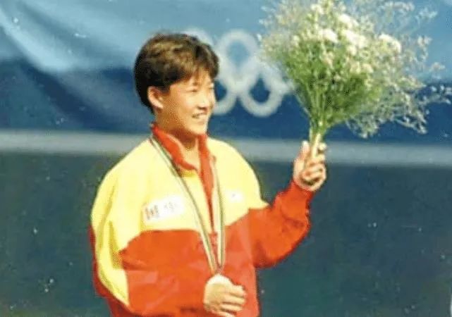 游泳奥运冠军女保定人是谁_保定游泳奥运冠军女人是谁_保定游泳奥运冠军女人是哪位