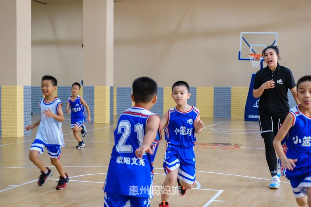 篮球手势头像_打篮球技巧投篮手势图片_篮球手势