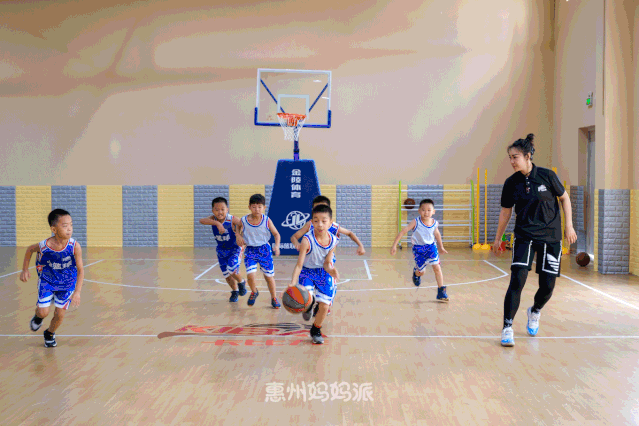 打篮球技巧投篮手势图片_篮球手势头像_篮球手势
