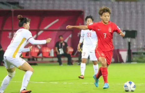 恒大少儿足球俱乐部_恒大足球学校女子足球队_恒大足球学校女足冠军少儿